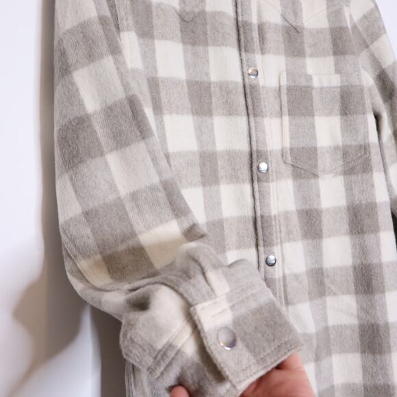 RAILS Tripp Shirt Jacket Ivory Rain Checkered Fleece Flannel Women's M - Picture 9 of 13